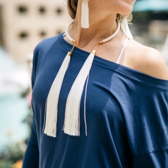 ✨3 for $20 sale✨Desert Sun Statement Tassel Choker - Picture 3 of 3